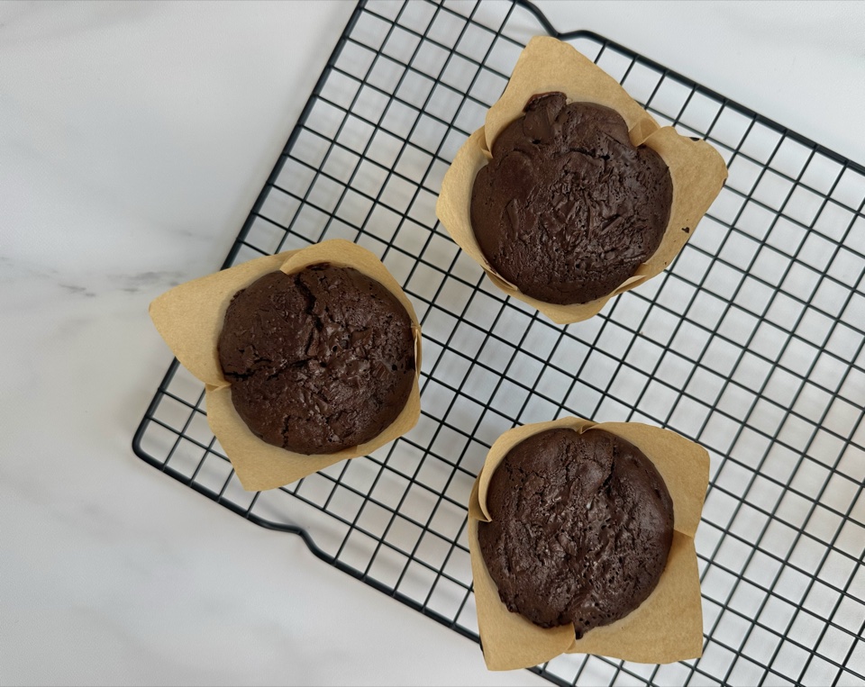 Molten Espresso Chocolate Muffins